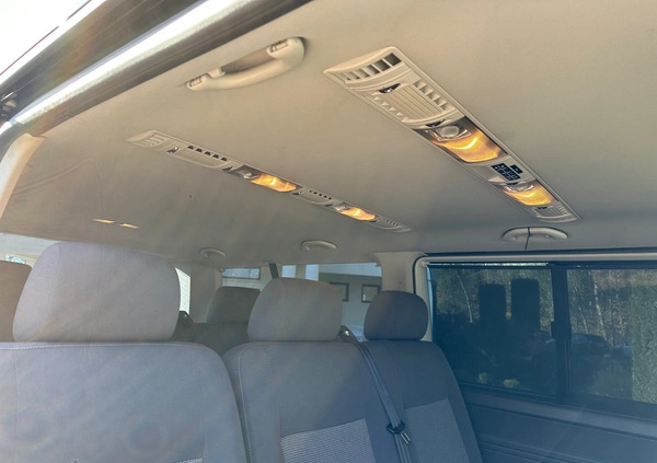 Volkswagen Caravelle cena 115000 przebieg: 178332, rok produkcji 2014 z Garwolin małe 742